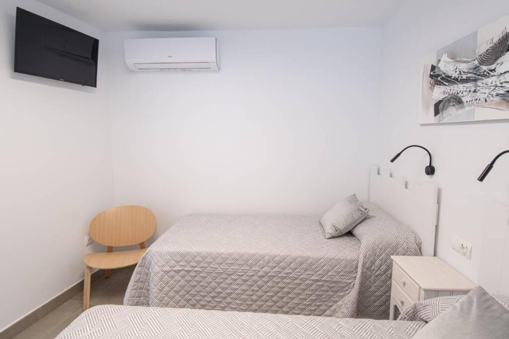 Apartamento Entero A 1 Minuto De La Playa Benidorm Exterior foto